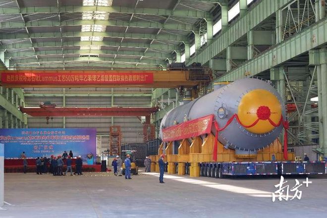 解决“卡脖子”难题国产化最大换热器在茂名重力出厂(图4)