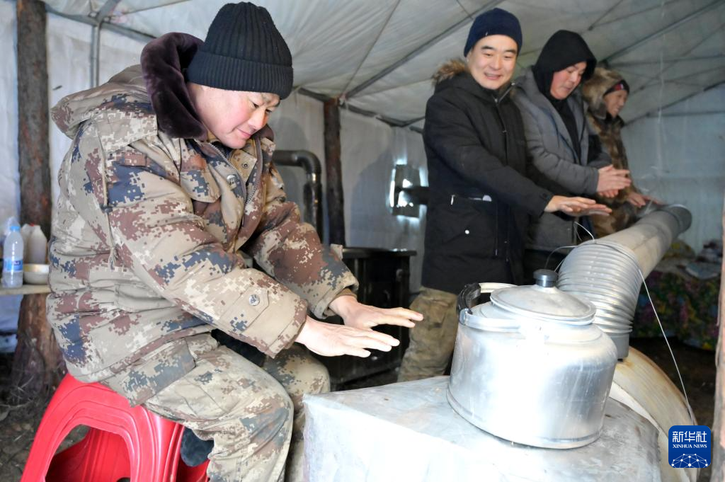 饮冰卧雪 扎根中国最北角的极寒作业者(图20)